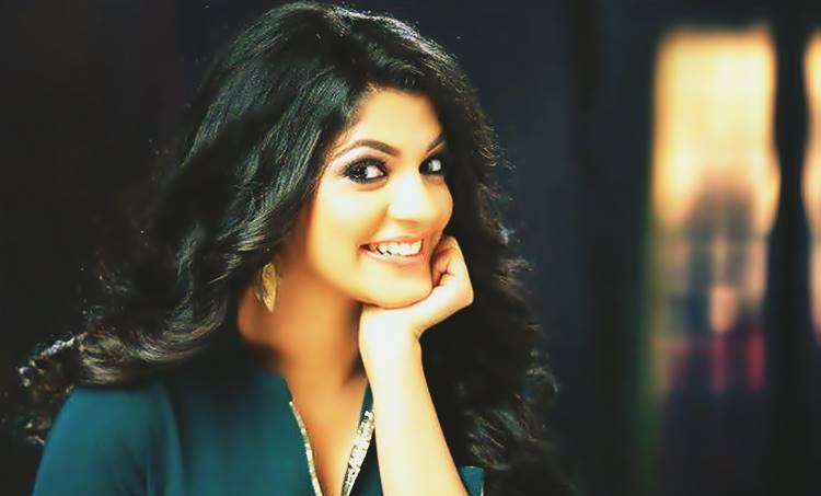 malayalam, film, actress, aparna balamurali