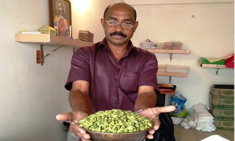 cardamom, cardamom farmer, cardamom price, cardamom retail,