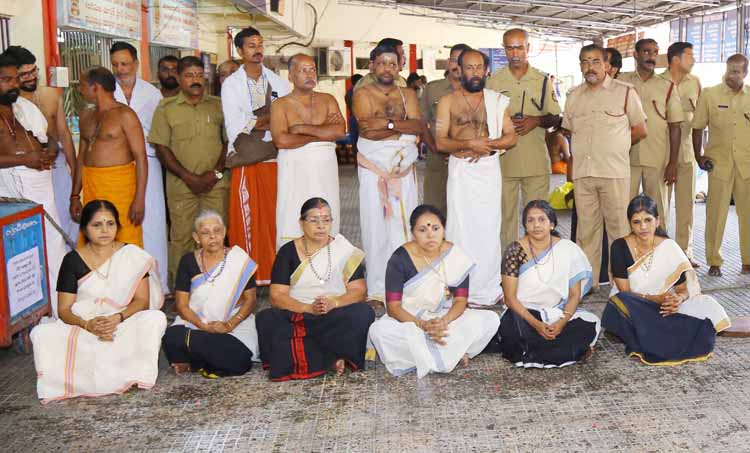 sabarimala sumagali pooja