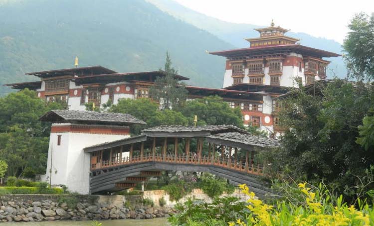 bhutan travel, aymanam john