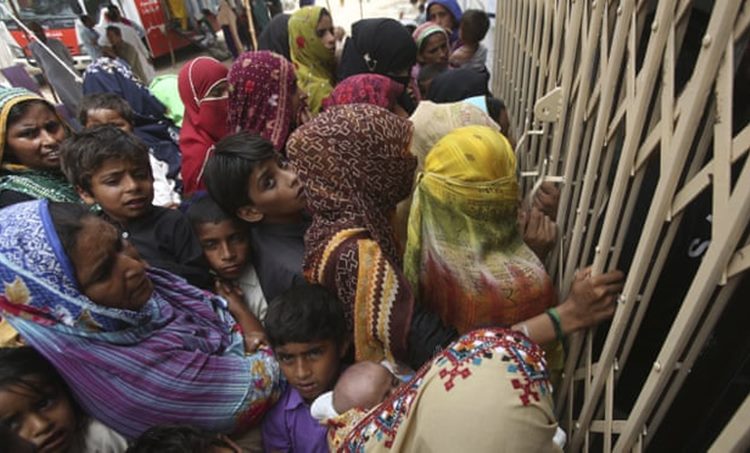 All you need to know about HIV, AIDS എയ്ഡ്സിനെ കുറിച്ച് അറിയേണ്ടതെല്ലാം, Pakistan, പാക്കിസ്ഥാന് എയ്ഡ്സ് HIV, എയ്ഡ്സ് AIDS, എച്ച്ഐവി പിടിപെട്ടു, fake doctors വ്യാജ ഡോക്ടര്മാര് പാക്കിസ്ഥാനില് എയ്ഡ്സ്, കുട്ടികളില് എയ്ഡ്സ് AIDS in children ie malayalam ഐഇ മലയാളം