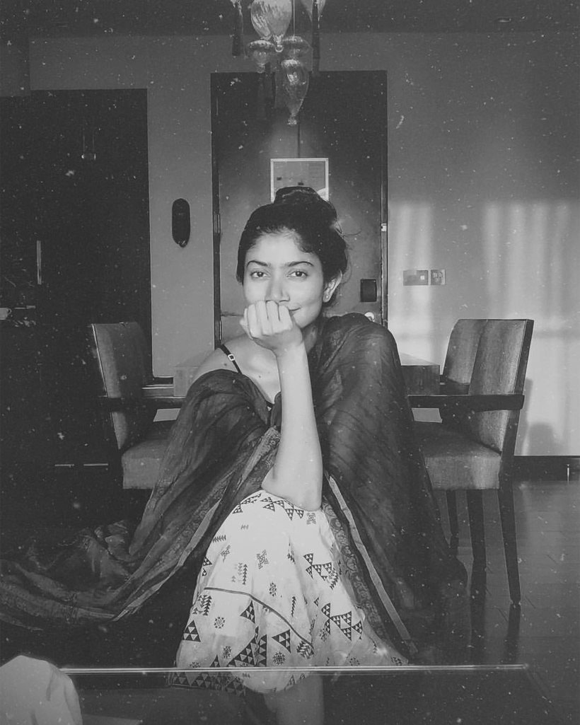 sai pallavi, സായ് പല്ലവി, happy birthday sai pallavi, സായ് പല്ലവി ജന്മദിനം, സായ് പല്ലവി പ്രായം, sai pallavi age, sai pallavi photos, sai pallavi pics, sai pallavi images, sai pallavi pic, sai pallavi photo, sai pallavi birthday, Indian express malayalam