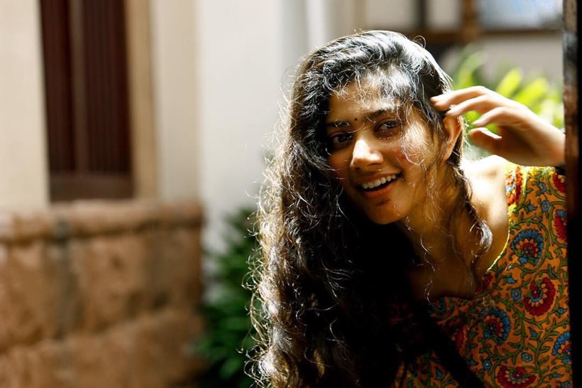 sai pallavi, സായ് പല്ലവി, happy birthday sai pallavi, സായ് പല്ലവി ജന്മദിനം, സായ് പല്ലവി പ്രായം, sai pallavi age, sai pallavi photos, sai pallavi pics, sai pallavi images, sai pallavi pic, sai pallavi photo, sai pallavi birthday, Indian express malayalam