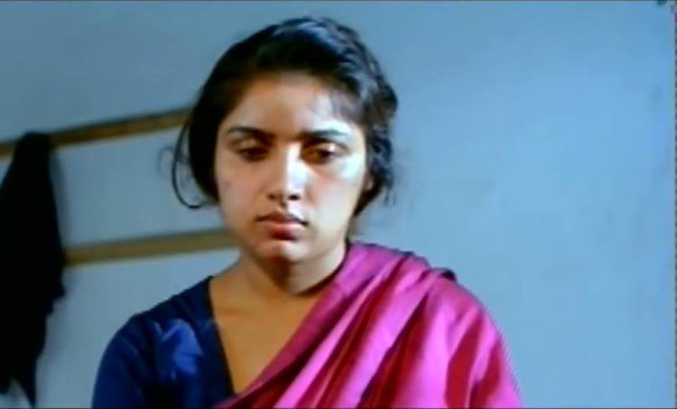 Revathy, രേവതി, Revathy films, രേവതിയുടെ ചിത്രങ്ങൾ, Virus Movie, Virus Release, virus movie, virus movie review, virus review, virus critics review, virus movie review, virus movie audience review, virus movie public review, fahadh faasil, paravathy, tovino thomas, kunchacko boban, rima kallingal, malayalam movies, malayalam cinema, entertainment, movie review, virus rating, വൈറസ്, നിപ വൈറസ്, Nipah Virus, Ashique Abu, ആഷിഖ് അബു, റിമ കല്ലിങ്കൽ, Rima Kallingal, Kilukkam, Devasuram, Kakkothikavile Appooppanthadikal, ദേവാസുരം, കിലുക്കം, കാക്കോത്തി കാവിലെ അപ്പൂപ്പൻതാടികൾ, മായാമയൂരം, Mayamayooram, Nandanam, നന്ദനം, revathi best movies, revathi best malayalam movies, revathi best roles, revathi in malayalam movies, revathi movies list, revathi in malayalam cinema, best revathi movies, best revathi role, malayalam movies, malayalam cinemas, entertainment news