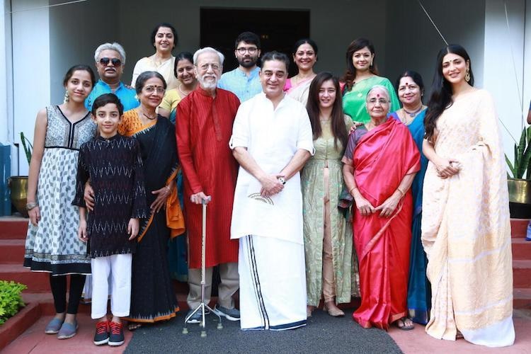 Suhasini Maniratnam, Kamal Haasan, സുഹാസിനി മണിരത്നം, കമൽ ഹാസൻ, Suhasini Maniratnam viral speech, സുഹാസിനി മണിരത്നം വൈറൽ പ്രസംഗം, Suhasini Kamal haasan's niece, Indian express Malayalam, IE Malayalam, ഇന്ത്യൻ എക്സ്പ്രസ് മലയാളം, ഐ ഇ Suhasini Maniratnam, Kamal Haasan, സുഹാസിനി മണിരത്നം, കമൽ ഹാസൻ, Suhasini Maniratnam viral speech, സുഹാസിനി മണിരത്നം വൈറൽ പ്രസംഗം, Suhasini Kamal haasan's niece, Indian express Malayalam, IE Malayalam, ഇന്ത്യൻ എക്സ്പ്രസ് മലയാളം, ഐ ഇ മലയാളം