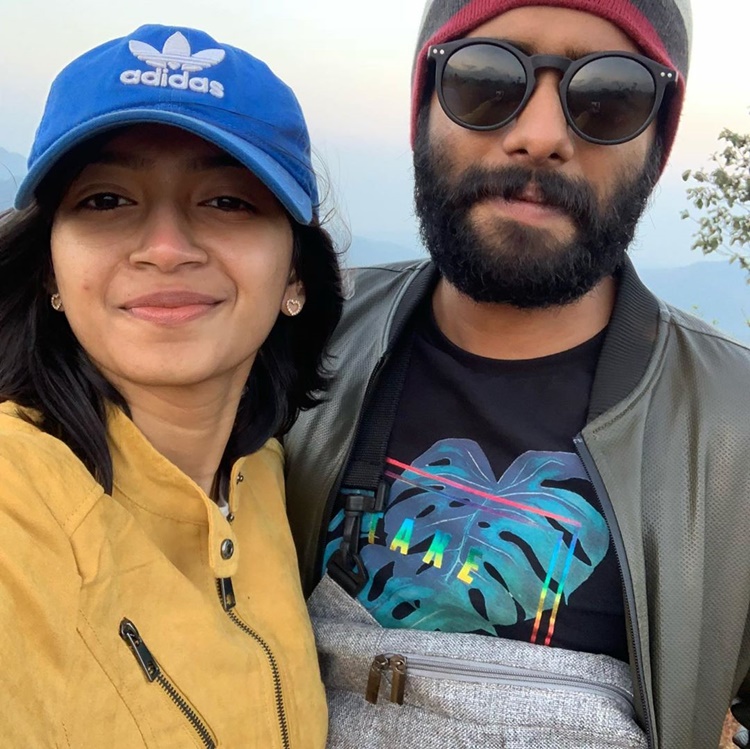 Arjun Ashokan, Arjun Ashokan Wedding anniversary, Arjun Ashokan photos, Arjun Ashokan family photos, Arjun Ashokan wife photos, Wedding Photos, Harisree Ashokan son, പുതിയ ചിത്രം, സിനിമ, Entertainment, സിനിമാ വാര്ത്ത, ഫിലിം ന്യൂസ്, Film News, കേരള ന്യൂസ്, കേരള വാര്ത്ത, Kerala News, മലയാളം ന്യൂസ്, മലയാളം വാര്ത്ത, Malayalam News, Breaking News, പ്രധാന വാര്ത്തകള്, ഐ ഇ മലയാളം, iemalayalam, indian express malayalam, ഇന്ത്യന് എക്സ്പ്രസ്സ് മലയാളം