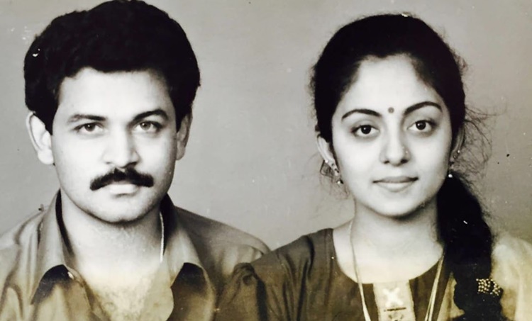 Krishna kumar and wife sindhu krishna Ahaana krishna
