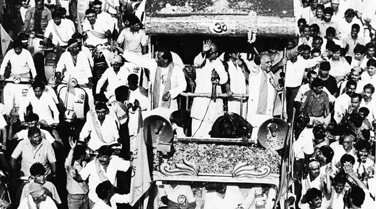 ayodhya, അയോധ്യ, ram mandir in ayodhya, അയോധ്യയിലെ രാമക്ഷേത്രം, ram mandir construction, രാമക്ഷേത്രം നിർമാണം,bhoomi pujan ram mandir, രാമക്ഷേത്ര ഭൂമിപൂജ, bhoomi pujan narendra modi, ഭൂമിപൂജ നരേന്ദ്ര മോദി, ram mandir narendra modi, രാമക്ഷേത്രം നരേന്ദ്ര മോദി,ayodhya ram mandir bhumi pujan date and time,അയോധ്യ രാമക്ഷേത്രം ഭൂമിപൂജ തിയതി, സമയം, supreme court verdict on babari masjid land dispute, supreme court ayodhya land disupute, lk advani, എല്കെ അഡ്വാനി, rath yatra, രഥയാത്ര, liberhan commission report, ലിബറാൻ കമ്മിഷൻ റിപ്പോർട്ട്, ram mandir latest news,രാമക്ഷേത്രം പുതിയ വാർത്തകൾ, rss, ആർഎസ്എസ്, vhp, വിഎച്ച്പി, indian express malayalam, ഇന്ത്യൻ എക്സ്പ്രസ് മലയാളം, ie malayalam, ഐഇ മലയാളം
