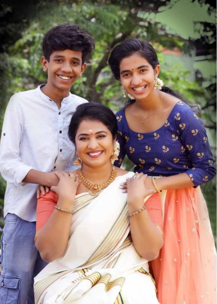 vanambadi serial, vanambadi serial yesterday episode, vanambadi serial hotstar, vanambadi serial yesterday episode hotstar live, vanambadi serial today, vanambadi serial today episode, vanambadi serial songs, vanambadi serial live, vanambadi serial actress age, Uma Nair, Uma Nair interview, Vanambadi, serial actress uma nair, Onam, Onam 2020, ഓണം 2020, ഉമ നായർ, സീരിയൽ താരം ഉമ നായർ, വാനമ്പാടി സീരിയിൽ, Indian express malayalam, IE malayalam