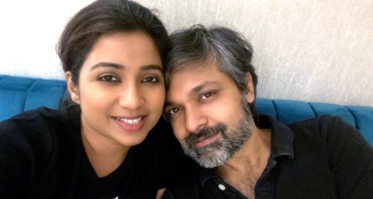 shreya ghoshal , shreya ghoshal pregnant, shreya ghoshal husband, shreya ghoshal childhood, Shreya ghosal childhood photo, ശ്രേയ ഘോഷാൽ, Shreya Ghosal songs